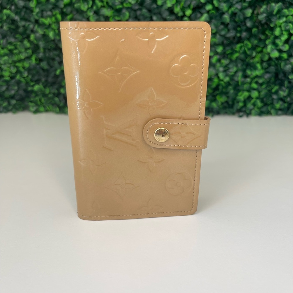 Louis Vuitton Vernis Porte Monnaie Billets Kisslock Wallet